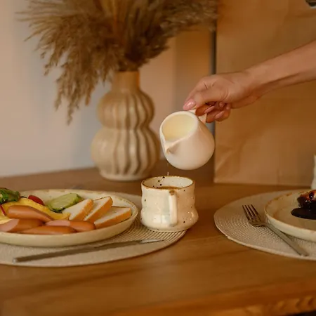 Domivka із чаном-джакузі, каміном і кіно-зоною у Cлавську Slavske