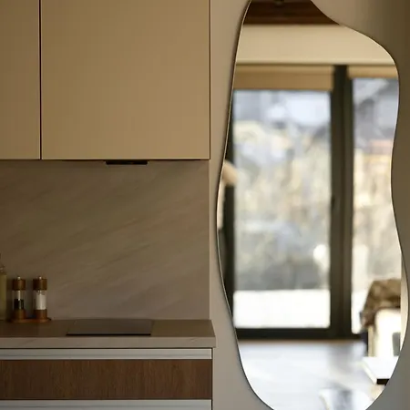 Domivka із чаном-джакузі, каміном і кіно-зоною у Cлавську *